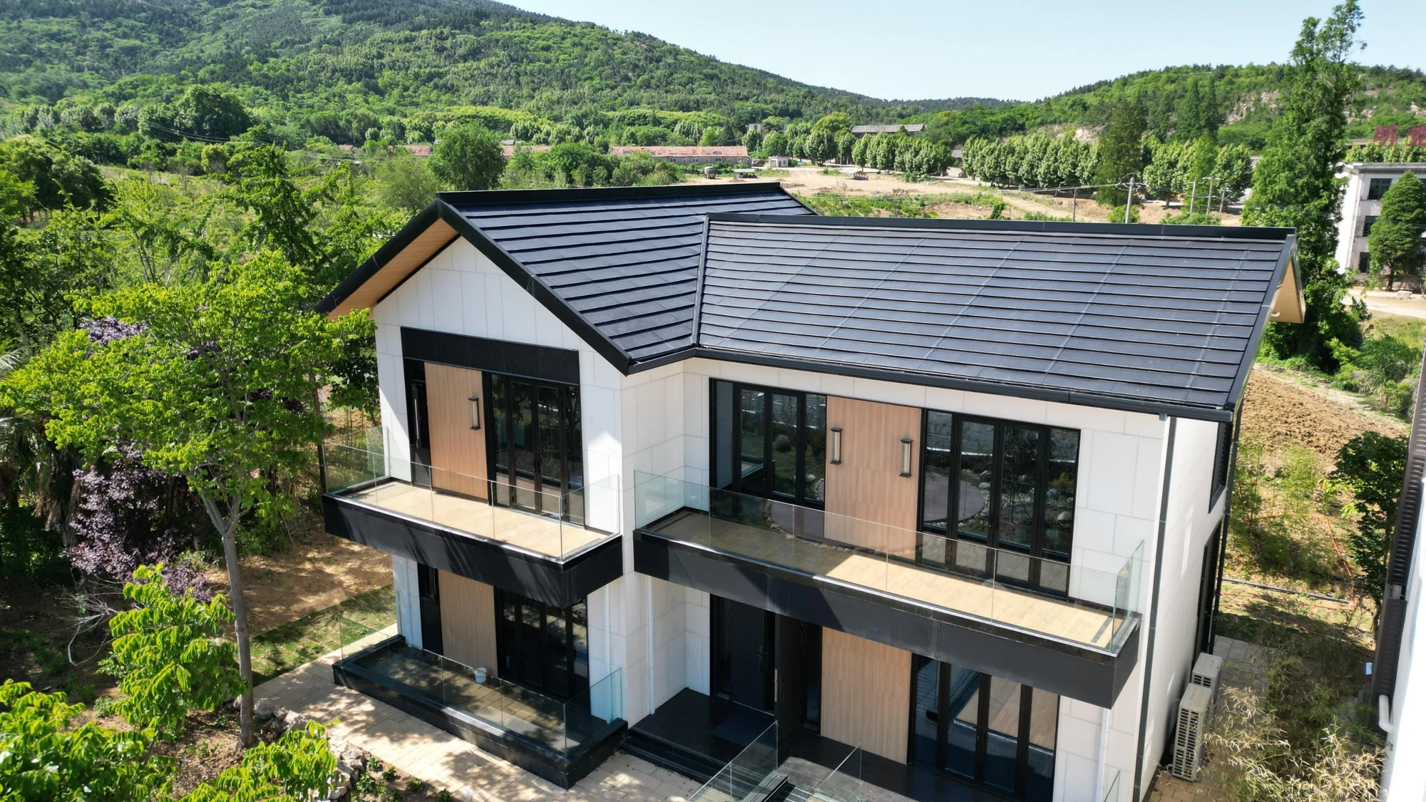 Anhui Hospitality Solar Roof
